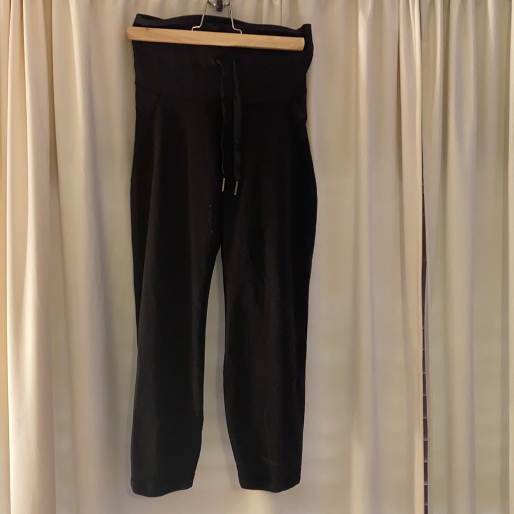 Lululemon Crop Sweatpants